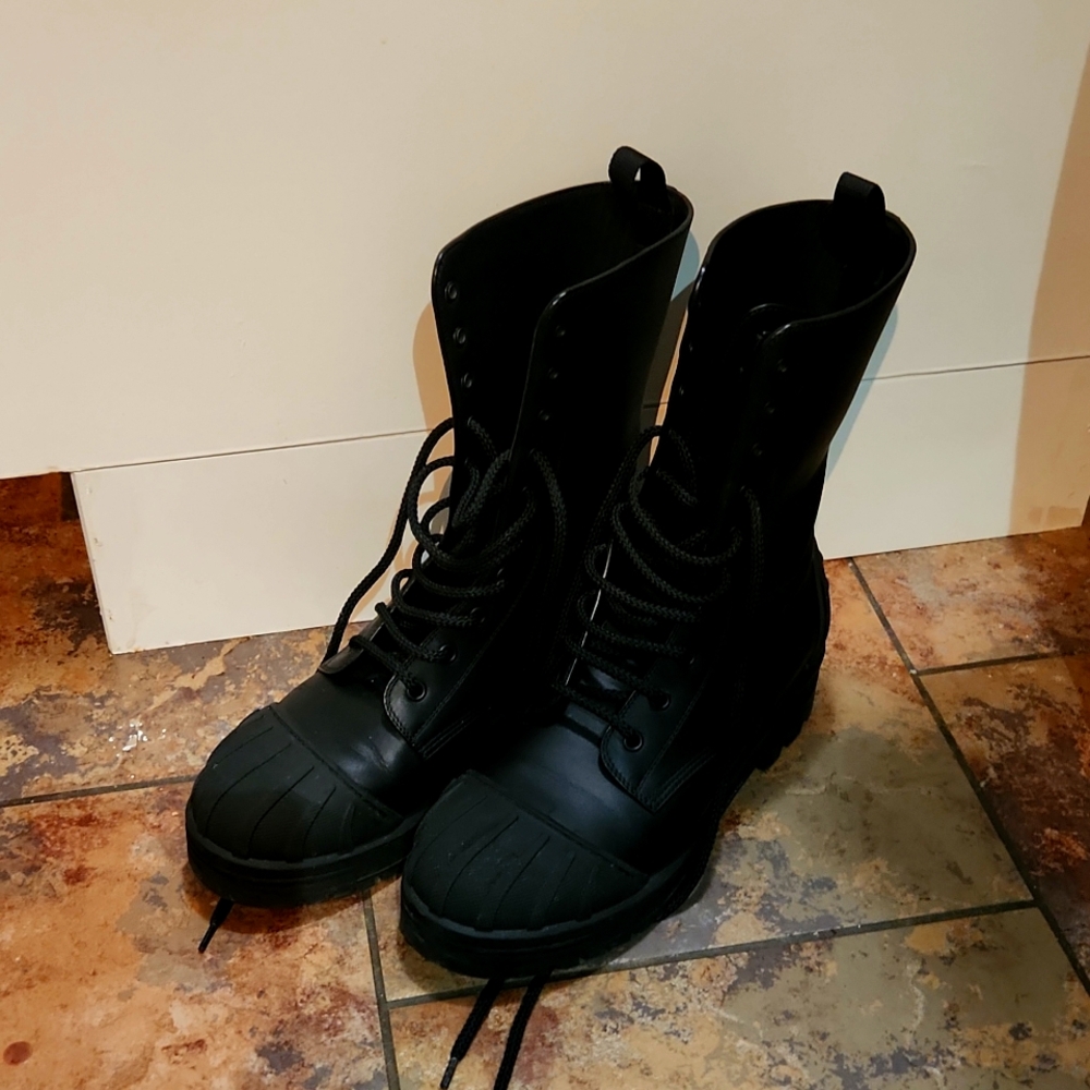 Christian Dior boots